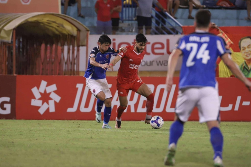 541393745_2357742957990277_446835150360876851_n-68b2fdf1ac4fd Trực tiếp Viettel 0-0 Becamex TPHCM: Chủ nhà tấn công 695249