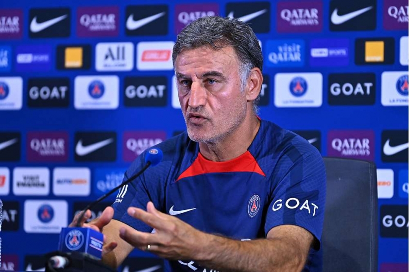 HLV PSG ra tay dạy dỗ, 'cậu ấm' Mbappe nhận hình phạt đầu tiên mùa này? 195621
