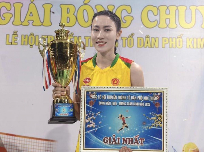 nh-tt247-2-69ba1ad6a9ce1-1 Hoa khôi bóng chuyền Kiều Trinh chấn thương, bỏ lỡ hai giải quan trọng-808431