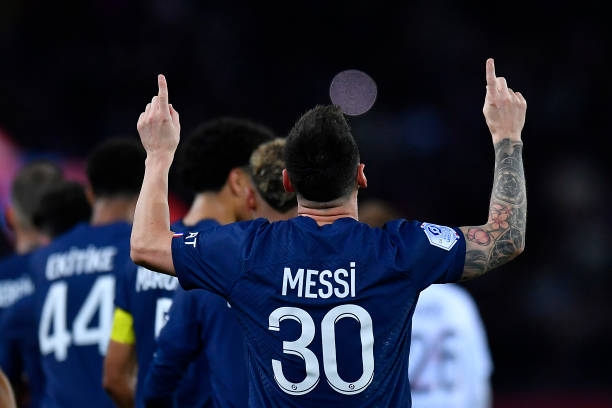 phep-thuat-cua-messi-khien-ke-ngong-cuong-mbappe-phuc-sat-dat-196072 ‘Phép thuật’ của Messi khiến ‘kẻ ngông cuồng’ Mbappe phục sát đất 196072