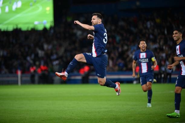truc-tiep-bong-da-psg-1-0-nice-sieu-pham-da-phat-cua-messi-195968 Trực tiếp bóng đá PSG 1-0 Nice: Siêu phẩm đá phạt của Messi 195968