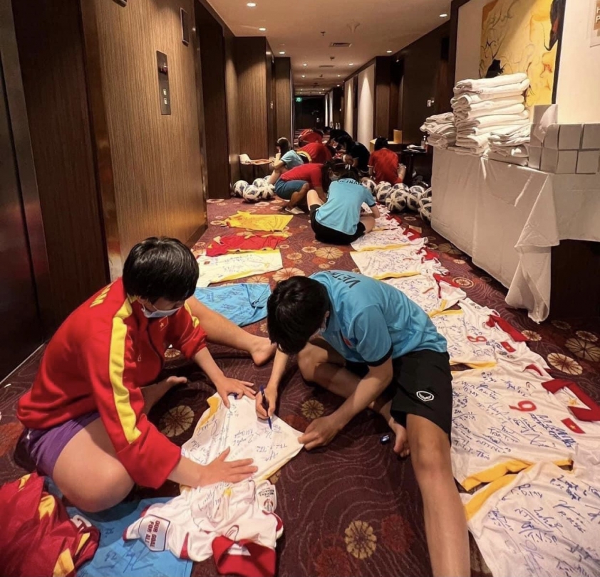 tuyet-dung-ky-9927-1644339688 tuyet-dung-ky-9927