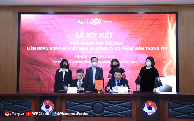 vff-va-fpt-telecom-hop-tac-dam-bao-tuong-lai-cho-cac-cau-thu-nu-dt-viet-nam-117130 VFF và FPT Telecom hợp tác đảm bảo tương lai cho các cầu thủ nữ ĐT Việt Nam 117130