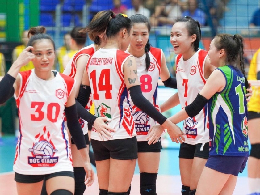 nh-tt247-3-69d0ff7132781-1 1 CLB ở giải bóng chuyền VĐQG 2026 đổi ngoại binh trước giờ G-816932