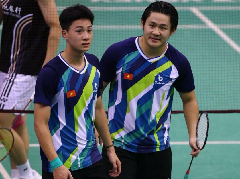 nh-tt247-4-6a02e50c8dbee-1 Đình Hoàng-Đình Mạnh vượt qua vòng loại cầu lông Thailand Open 2026-833046